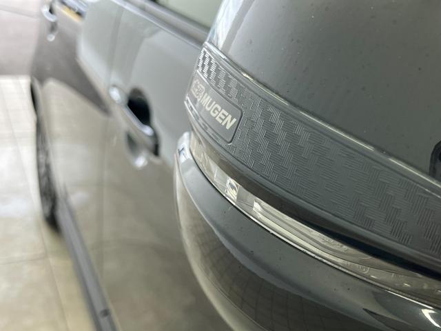 Ｎ－ＯＮＥ ＲＳ　修復歴無し　１２ヶ月保証・点検整備付　無限（フロント・サイドスポイラー　エキゾースト　シフトノブ　バイザー　フロア・ラゲッジマット）　ＢＬＩＴＺ（カーボンエアクリ　パワコン）　純正ナビ・１５インチＡＷ（55枚目）