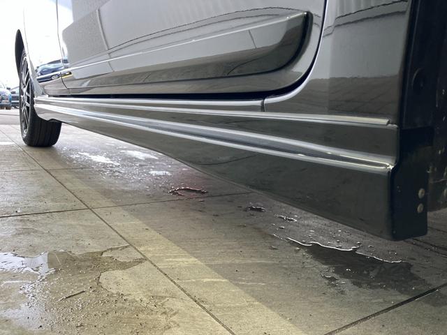 Ｎ－ＯＮＥ ＲＳ　修復歴無し　１２ヶ月保証・点検整備付　無限（フロント・サイドスポイラー　エキゾースト　シフトノブ　バイザー　フロア・ラゲッジマット）　ＢＬＩＴＺ（カーボンエアクリ　パワコン）　純正ナビ・１５インチＡＷ（62枚目）