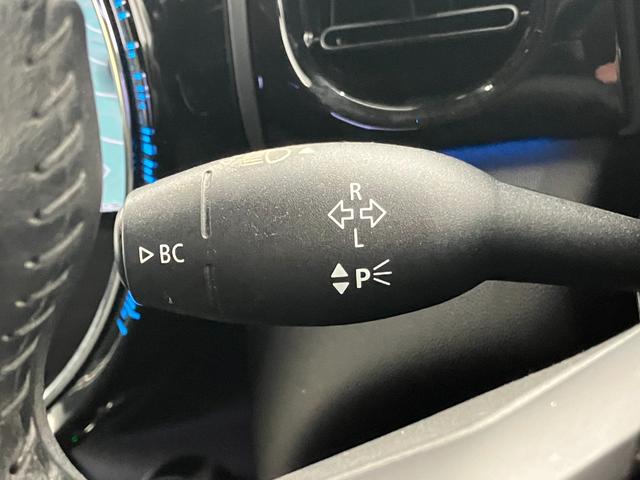 MINI クーパーD ツートンカラー ワンオーナー車 修復歴無し 12ヶ月点検整備付 6ヶ月保証 純正ナビ・16インチアルミ シートヒーター クルコン ETC バックカメラ Bluetooth 前後ドラレコ 障害物センサー(17枚目)