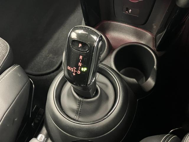MINI クーパーD ツートンカラー ワンオーナー車 修復歴無し 12ヶ月点検整備付 6ヶ月保証 純正ナビ・16インチアルミ シートヒーター クルコン ETC バックカメラ Bluetooth 前後ドラレコ 障害物センサー(22枚目)