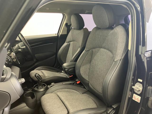 MINI クーパーD ツートンカラー ワンオーナー車 修復歴無し 12ヶ月点検整備付 6ヶ月保証 純正ナビ・16インチアルミ シートヒーター クルコン ETC バックカメラ Bluetooth 前後ドラレコ 障害物センサー(35枚目)