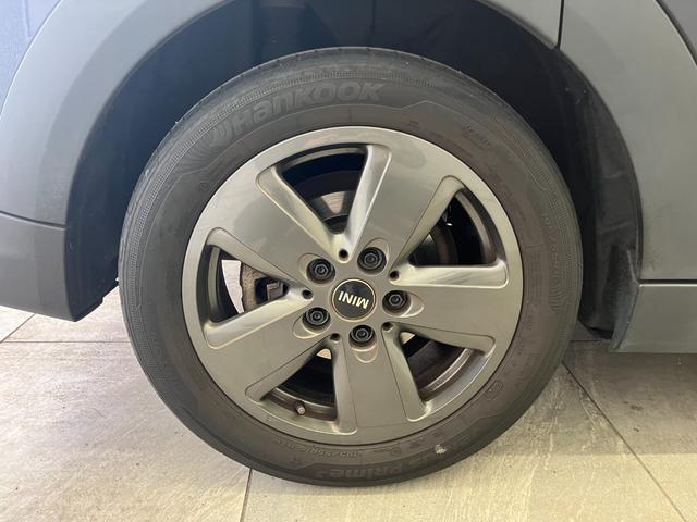 MINI クーパーD ツートンカラー ワンオーナー車 修復歴無し 12ヶ月点検整備付 6ヶ月保証 純正ナビ・16インチアルミ シートヒーター クルコン ETC バックカメラ Bluetooth 前後ドラレコ 障害物センサー(44枚目)