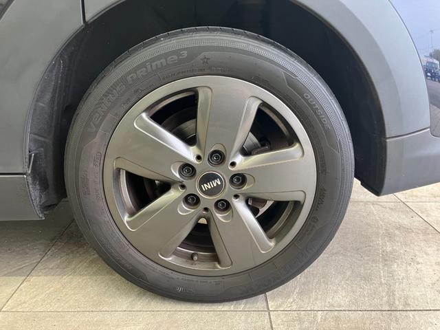 MINI クーパーD ツートンカラー ワンオーナー車 修復歴無し 12ヶ月点検整備付 6ヶ月保証 純正ナビ・16インチアルミ シートヒーター クルコン ETC バックカメラ Bluetooth 前後ドラレコ 障害物センサー(47枚目)