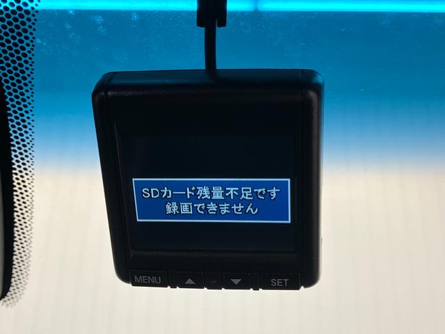 ���X�́A�����E���_�������H�@���q�h�b��荑���S�P�������R�E���R���ʂ֎ԂŖ�P�T���I