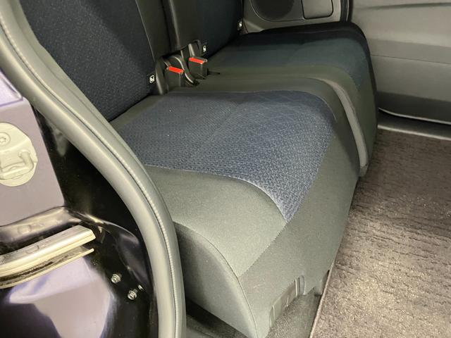 ���ׂĂ̍݌ɎԂ͂Q�c�̂̌������s������A�C���^�[�l�b�g�֌��J���Ă���܂��B