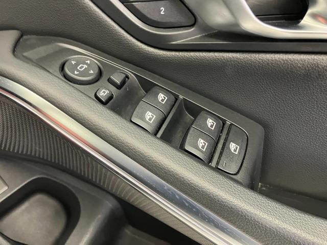 3シリーズ 320i Mスポーツ 禁煙1オーナー車 修復歴無 車検整備付 6ヶ月保証 純正ナビ・19インチアルミ Bluetooth 全方位カメラ 障害物センサ 追従型クルコン シートヒーター ETC BSM 電動リアゲートキック開閉(33枚目)