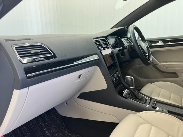 �V���݌ɂ����X���ׂ��Ă���܂��̂ł��̋@��ɂ��Ђ��z�����������I