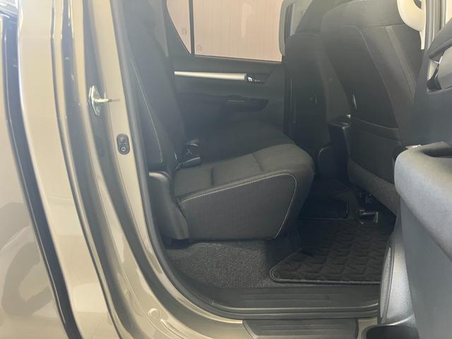 ���ׂĂ̍݌ɎԂ͂Q�c�̂̌������s������A�C���^�[�l�b�g�֌��J���Ă���܂��B