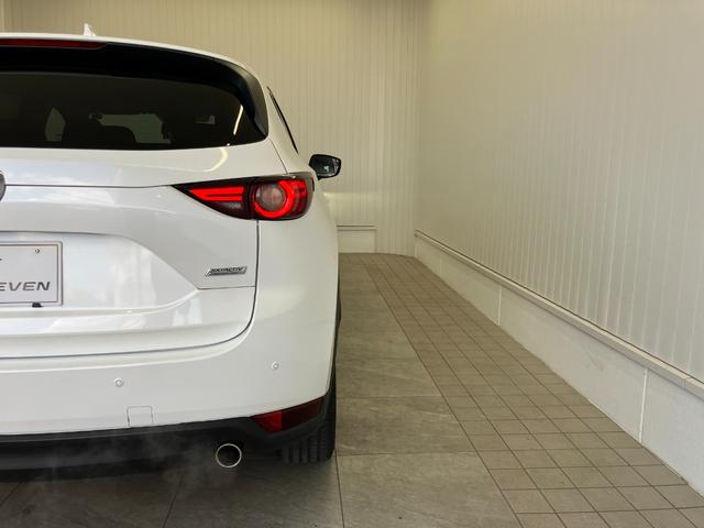 ���ׂĂ̍݌ɎԂ͂Q�c�̂̌������s������A�C���^�[�l�b�g�֌��J���Ă���܂��B