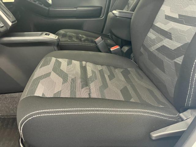 ���ׂĂ̍݌ɎԂ͂Q�c�̂̌������s������A�C���^�[�l�b�g�֌��J���Ă���܂��B