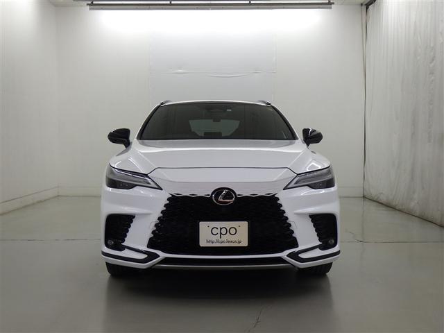 ＲＸ ＲＸ５００ｈ　Ｆスポーツパフォーマンス　レクサス認定中古車ＣＰＯ　２１インチアルミホイール　Ｆ専用オレンジブレーキキャリパー　ルーフレール　パノラマルーフ　輻射ヒーター　フロアマット（純正）　ナンバーフレーム　ドライブレコーダー（8枚目）