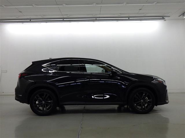 NX NX250 バージョンL レクサス認定中古車CPO フロアマット(純正) ナンバーフレーム ドライブレコーダー(社外/前後)(7枚目)