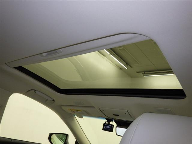 ＬＳ ＬＳ５００　Ｉパッケージ　レクサス認定中古車ＣＰＯ　２０インチアルミホイール　ムーンルーフ　本革（ドアトリム：ファブリック）／ホワイト／アッシュ（オープンフィニッシュ／墨ブラック）　フロアマット（純正）　ドライブレコーダー（10枚目）