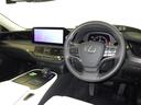 ＬＳ５００　Ｉパッケージ　レクサス認定中古車ＣＰＯ　２０インチアルミホイール　ムーンルーフ　本革（ドアトリム：ファブリック）／ホワイト／アッシュ（オープンフィニッシュ／墨ブラック）　フロアマット（純正）　ドライブレコーダー（9枚目）