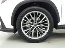 ＮＸ３５０ｈ　バージョンＬ　レクサス認定中古車ＣＰＯ　２０インチアルミホイール　パーキングサポートブレーキ　パノラミックビューモニター　おくだけ充電　フロアマット（純正）　ナンバーフレーム　ドライブレコーダー（純正）（22枚目）