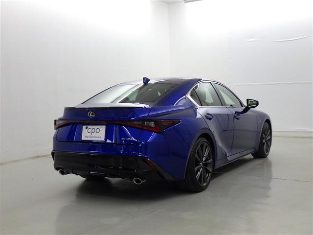 ＩＳ ＩＳ３５０　Ｆスポーツ　レクサス認定中古車ＣＰＯ　ムーンルーフ　寒冷地仕様　パノラミックビューモニター　Ｆ専用オレンジブレーキキャリパー　三眼フルＬＥＤヘッドランプ　ＬＥＤフロントターンシグナルランプ（5枚目）