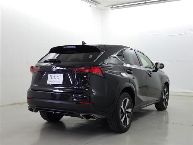 NX NX300 スパイス&シック レクサス認定中古車CPO パノラミックビューモニター ムーンルーフ フロアマット(純正) ナンバーフレーム メモリーナビ フルセグTV CD/DVD再生 パワーシート(5枚目)