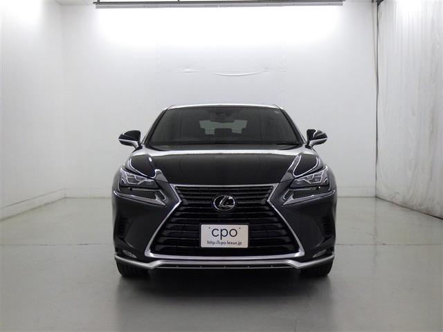 NX NX300 スパイス&シック レクサス認定中古車CPO パノラミックビューモニター ムーンルーフ フロアマット(純正) ナンバーフレーム メモリーナビ フルセグTV CD/DVD再生 パワーシート(8枚目)
