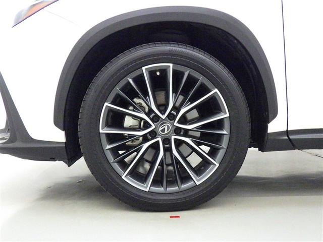 �y���N�T�X�I�[�i�[�Y�J�[�h�z�k�d�w�t�r�I�[�i�[�̏؂ƂȂ�I���W�i���J�[�h�B�S���̃��N�T�X�̔��X�ŃJ�[�h�����񎦂���������΁A�X���[�Y�Ȏ�t�Ɠ_���␮���̗��������p�����œK�ȃ����e�i���X���s���܂��B