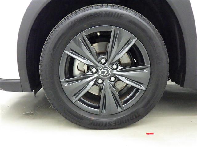 �y���N�T�X�I�[�i�[�Y�J�[�h�z�k�d�w�t�r�I�[�i�[�̏؂ƂȂ�I���W�i���J�[�h�B�S���̃��N�T�X�̔��X�ŃJ�[�h�����񎦂���������΁A�X���[�Y�Ȏ�t�Ɠ_���␮���̗��������p�����œK�ȃ����e�i���X���s���܂��B