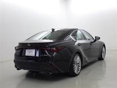 レクサス認定中古車ＣＰＯ（Ｃｅｒｔｉｆｉｅｄ　Ｐｒｅ−Ｏｗｎｅｄ）は独自の厳格な基準をクリアした高い品質の車両と共にライフスタイルに寄り添うプレミアムなサービスをお届けします。 2