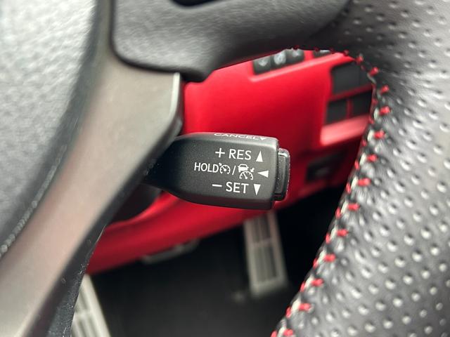 IS IS300h Fスポーツ レクサス認定中古車CPO 後席サイドエアバッグ ムーンルーフ フルLEDヘッドランプ パノラミックビューモニター フロアマット(純正) サイドバイザー ナンバーフレーム ドライブレコーダー(50枚目)