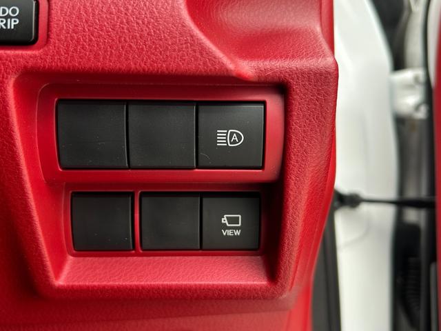IS IS300h Fスポーツ レクサス認定中古車CPO 後席サイドエアバッグ ムーンルーフ フルLEDヘッドランプ パノラミックビューモニター フロアマット(純正) サイドバイザー ナンバーフレーム ドライブレコーダー(51枚目)