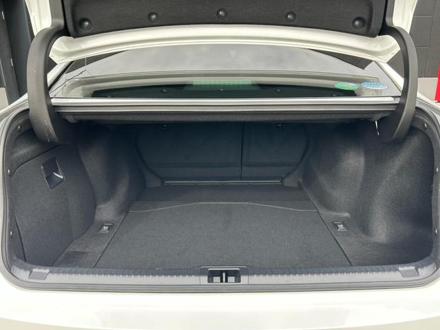 IS IS300h Fスポーツ レクサス認定中古車CPO 後席サイドエアバッグ ムーンルーフ フルLEDヘッドランプ パノラミックビューモニター フロアマット(純正) サイドバイザー ナンバーフレーム ドライブレコーダー(66枚目)