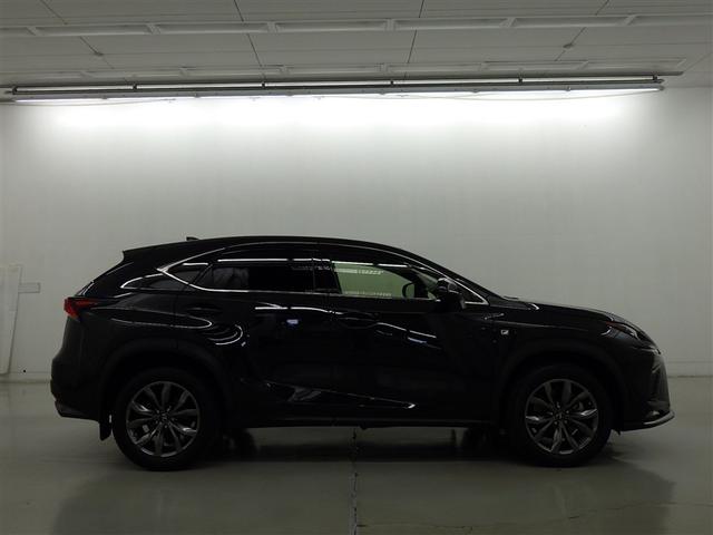 NX NX300 Fスポーツ レクサス認定中古車CPO ヘッドアップディスプレイ 三眼フルLEDヘッドランプ パーキングサポートブレーキ(静止物) ブラインドスポットモニター リヤクロストラフィックアラート 寒冷地仕様(7枚目)