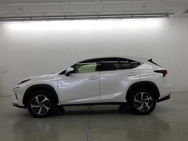 NX NX300h Iパッケージ レクサス認定中古車CPO 18インチアルミホイール L Tex/ブラック/ダークフィルム フロアマット(純正) ドライブレコーダー(純正)(6枚目)