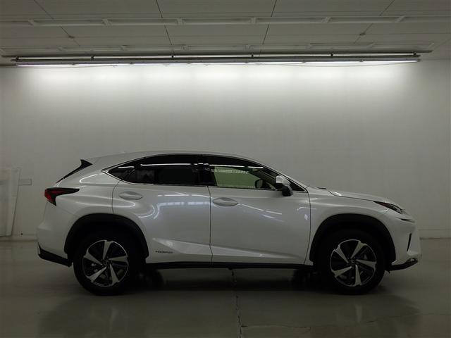 NX NX300h Iパッケージ レクサス認定中古車CPO 18インチアルミホイール L Tex/ブラック/ダークフィルム フロアマット(純正) ドライブレコーダー(純正)(7枚目)