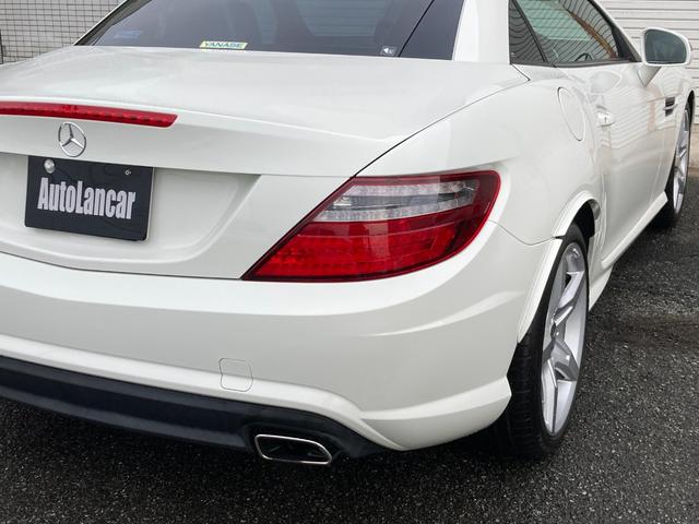 SLK SLK200MT AMGスポーツパッケージ 6速マニュアル/AMGスポーツパッケージ/純正ナビ/TV/ETC/レザーシート/シートヒーター/オートライト/純正18インチホイール/電動オープン/禁煙車/スペアキー(22枚目)