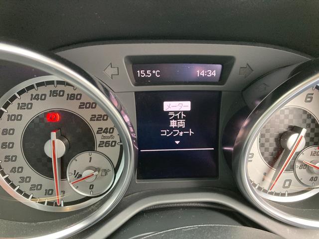 SLK SLK200MT AMGスポーツパッケージ 6速マニュアル/AMGスポーツパッケージ/純正ナビ/TV/ETC/レザーシート/シートヒーター/オートライト/純正18インチホイール/電動オープン/禁煙車/スペアキー(46枚目)