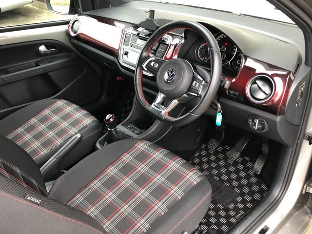 アップ！ アップ！ＧＴＩ　６速ＭＴ／バックカメラ／クルーズコントロール／シートヒーター／マルチファンクションステアリング／ＧＴＩ専用チェックシート／ＧＴＩ専用アルミホイール／キーレス／ＥＴＣ／オートエアコン（31枚目）