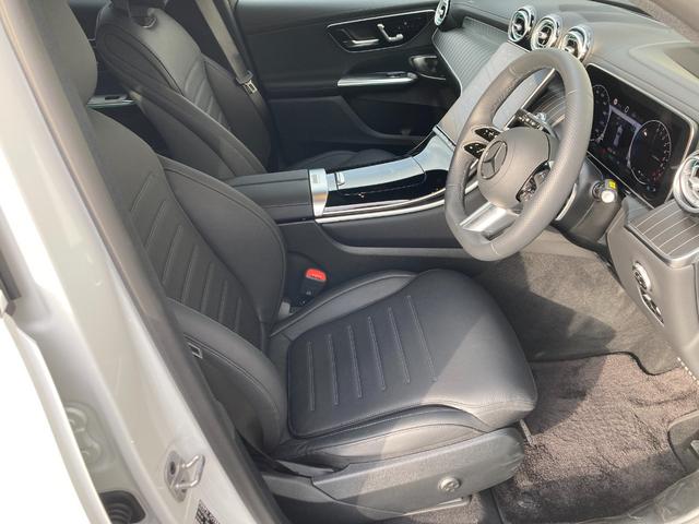 GLC GLC350e4MスポツEDスタAMGレザエクスクP ワンオーナー/禁煙車/エアサス/ナビ/ブラックレザー/シートヒーター/パノラミックSR/パークセンサー/デジタルライト/ハンズフリーテールゲート/ヘッドアップディスプレイ/スペアキー/MP202402(40枚目)