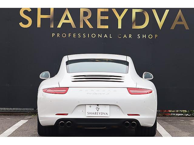 ９１１カレラＳ　９１１カレラＳ　ＰＤＫ　スポーツクロノＰＫＧ　左ハンドル　ポルシェレッドブレーキキャリパー　シートヒーター　スポーツステアリング　スポーツエグゾースト(12枚目)