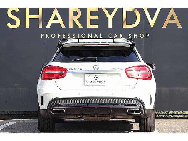 GLAクラス GLA45 AMG 4マチック エディション1 600台限定車 マットブラック20インチAMGアルミ エディション1専用エアロパーツ AMGパフォーマンスシート ブルメスターサウンド AMG パフォーマンスステアリング レーダーセーフティPKG(11枚目)