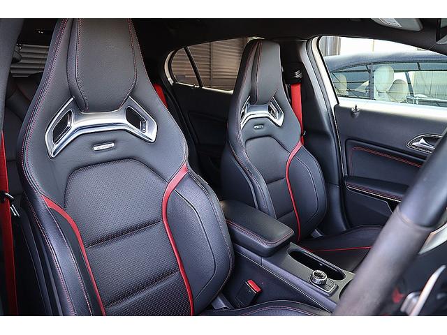 GLAクラス GLA45 AMG 4マチック エディション1 600台限定車 マットブラック20インチAMGアルミ エディション1専用エアロパーツ AMGパフォーマンスシート ブルメスターサウンド AMG パフォーマンスステアリング レーダーセーフティPKG(44枚目)