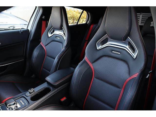 GLAクラス GLA45 AMG 4マチック エディション1 600台限定車 マットブラック20インチAMGアルミ エディション1専用エアロパーツ AMGパフォーマンスシート ブルメスターサウンド AMG パフォーマンスステアリング レーダーセーフティPKG(45枚目)