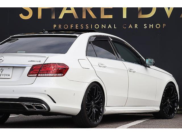 Eクラス E250 アバンギャルド パナメリカーナグリル AMG4本出しマフラー(カッター) AMGリアディフューザー カーボンサイドミラー カールソン20インチAW 360度カメラ ETC レーダーセーフティPKG ルーフスポイラー(15枚目)