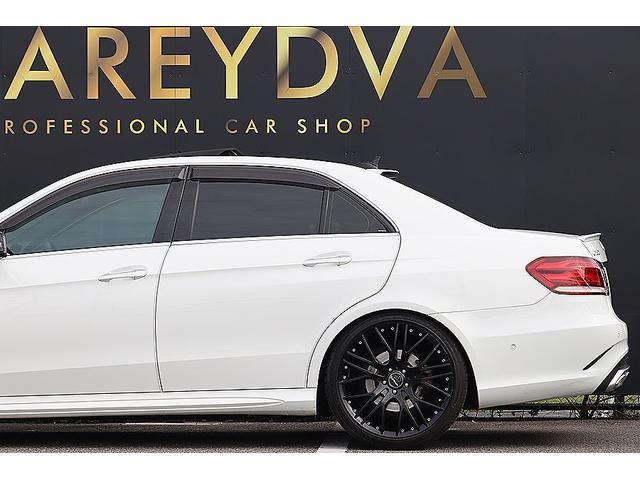 Eクラス E250 アバンギャルド パナメリカーナグリル AMG4本出しマフラー(カッター) AMGリアディフューザー カーボンサイドミラー カールソン20インチAW 360度カメラ ETC レーダーセーフティPKG ルーフスポイラー(28枚目)