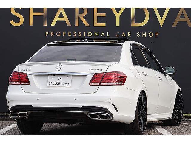 Eクラス E250 アバンギャルド パナメリカーナグリル AMG4本出しマフラー(カッター) AMGリアディフューザー カーボンサイドミラー カールソン20インチAW 360度カメラ ETC レーダーセーフティPKG ルーフスポイラー(29枚目)