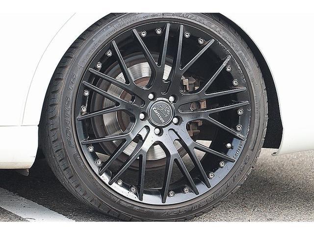 Eクラス E250 アバンギャルド パナメリカーナグリル AMG4本出しマフラー(カッター) AMGリアディフューザー カーボンサイドミラー カールソン20インチAW 360度カメラ ETC レーダーセーフティPKG ルーフスポイラー(30枚目)