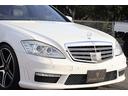 Ｓクラス Ｓ５５０ロング　ＡＭＧ　Ｓ６５後期Ｖｅｒ　ＡＭＧ　ｔｙｐｅ２０インチＡＷ　サンルーフ　Ｈａｒｍａｎ／Ｋａｒｄｏｎサウンドスピーカー　禁煙車　シートヒーター　ＥＴＣ　ＬＥＤフォグ（7枚目）