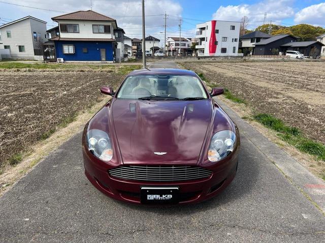 ＤＢ９ クーペ　点検記録簿付き　ディーラー車　２ドア　クーペ　５．９Ｌ　Ｖ１２ＤＯＨＣエンジン　タッチトロニック　ＡＴ　４人乗り　後輪駆動　レザーシート　純正ホイール　ＥＴＣ　シートリペア、天張り交換済み！（48枚目）