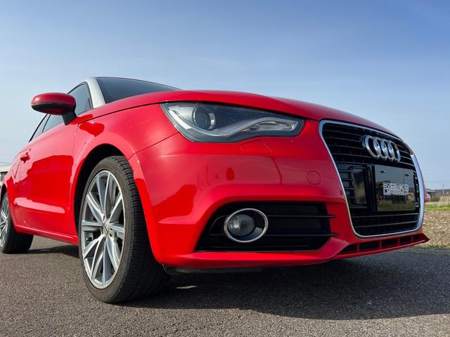 Ａ１ １．４ＴＦＳＩ　１．４ＴＦＳＩ（４名）　レザーシート　スペアキー　Ｂｌｕｅｔｏｏｔｈ　ＭＭＩナビ　シートヒーター　キーレス　ＥＴＣ　ドライブレコーダー　純正フロアマット　純正１７インチＡＷ　天張り張り替え（23枚目）