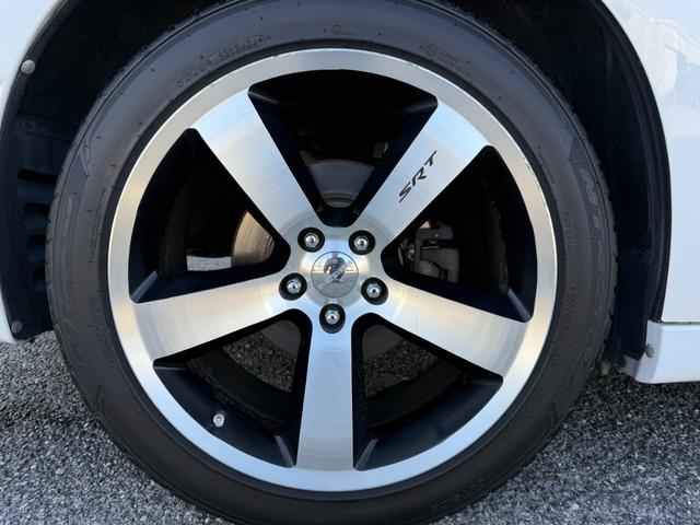 ダッジ・チャージャー SE 3.6 左ハンドル 20011yモデル 管理ユーザー買取 革シート張り替 スマートキー プッシュスタート SRT専用20インチAW BluetoothETCパワーシートBパッド交換ボディー撥水施行済み(31枚目)