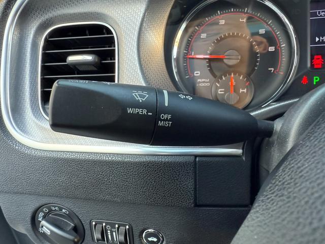 ダッジ・チャージャー SE 3.6 左ハンドル 20011yモデル 管理ユーザー買取 革シート張り替 スマートキー プッシュスタート SRT専用20インチAW BluetoothETCパワーシートBパッド交換ボディー撥水施行済み(63枚目)