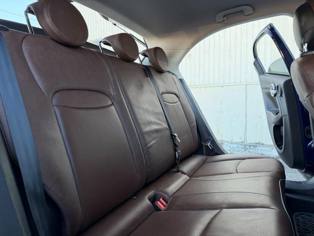 ５００Ｘ ポップスター　プラス　５人乗り　２ＷＤ　正規ディーラー車　バックカメラ　シートヒーター　茶革シート　クルーズコントロール　ブラインドスポットモニター　Ｂｌｕｅｔｏｏｔｈ　ＥＴＣ　純正ＡＷ　スペアキー　プッシュスタート（56枚目）