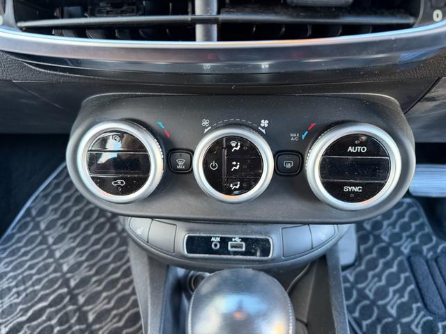 ５００Ｘ ポップスター　プラス　５人乗り　２ＷＤ　正規ディーラー車　バックカメラ　シートヒーター　茶革シート　クルーズコントロール　ブラインドスポットモニター　Ｂｌｕｅｔｏｏｔｈ　ＥＴＣ　純正ＡＷ　スペアキー　プッシュスタート（72枚目）